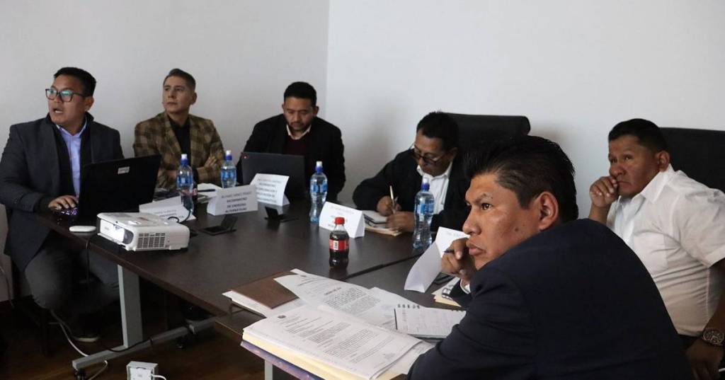 Comisión de Diputados aprueban contratos con empresas de Rusia y China para industrializar el&nbsp;litio