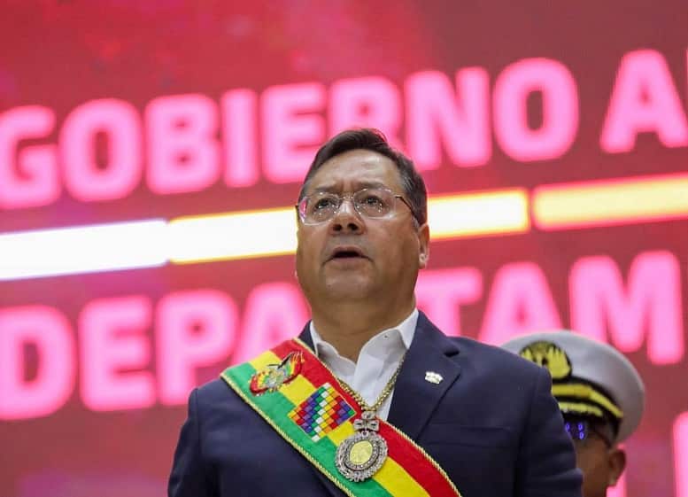 Arce anuncia la construcción de una nueva línea de teleférico que conectará El Alto con La&nbsp;Paz